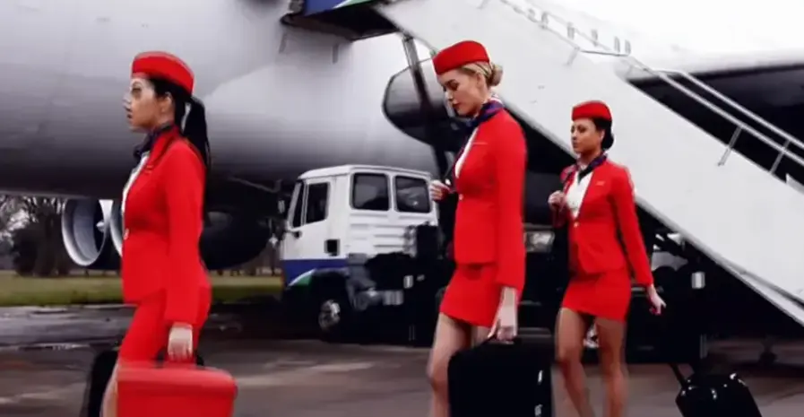 法国空姐2018完整版免费观看-法版满天星电影高清资源在线获取-机舱故事电影全集播放