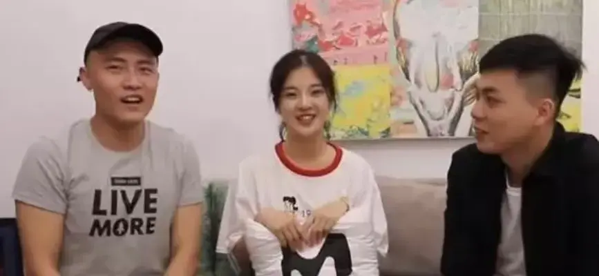 兄妹蕉谈在线观看1080P高清完整版-麻花视频国产剧情未删减-兄妹情感纠葛禁忌之谈-网盘资源下载