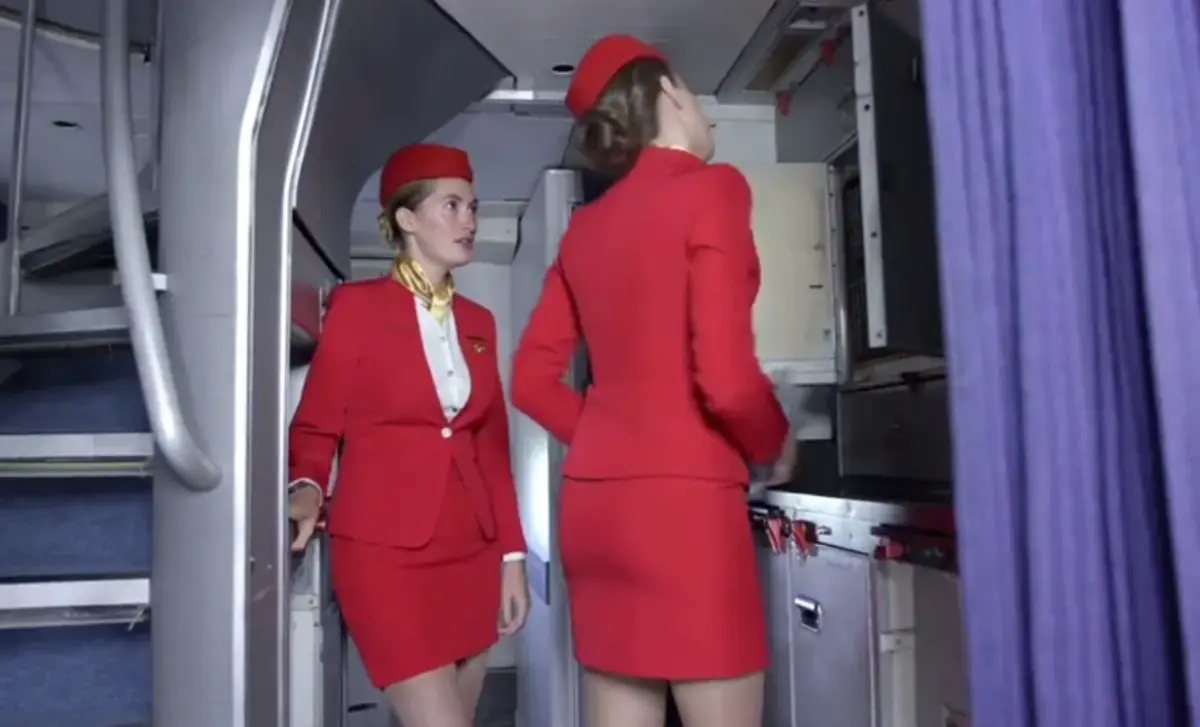 法国空姐(多塞尔航空)2019电影高清完整版在线观看-免费资源下载-法国空姐高清免费播放